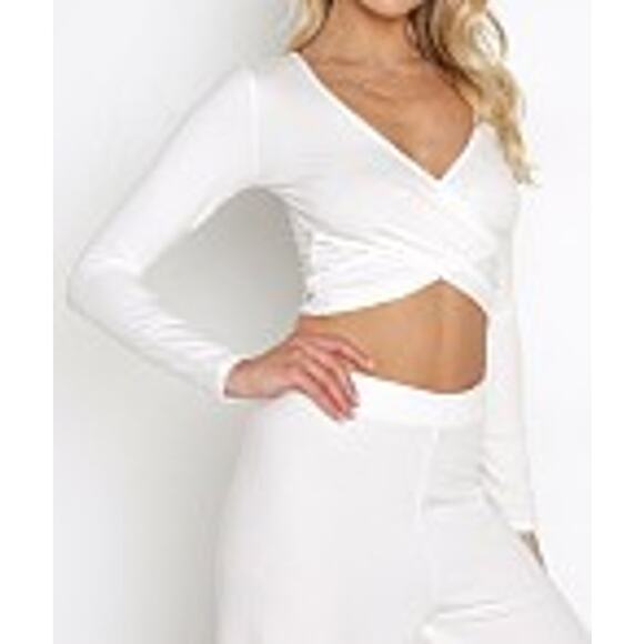 L*Space NWT Gia V-Neck Wrap Front Long Sleeve Crop‎ Top Cream XS, S & L MSRP $99 - Picture 1 of 8